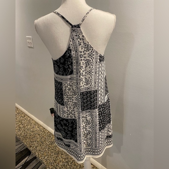 {B. Darlin} Black & White Pattern Spaghetti Strap Dress - Picture 2 of 3